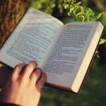 Suntuk Belajar Terus_ Baca 5 Rekomendasi Novel Remaja Ini Deh!
